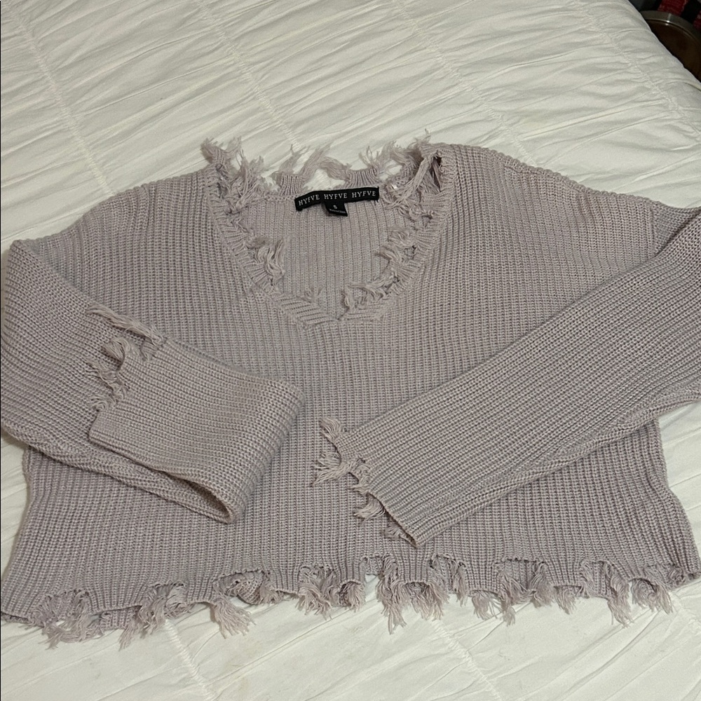 HYFVE V-Neck Frayed Hem Sweater in Lavender